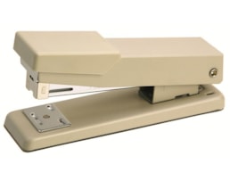 Máquina Agrafar Kangaro DS-45 p/ 24/6 e 26/6